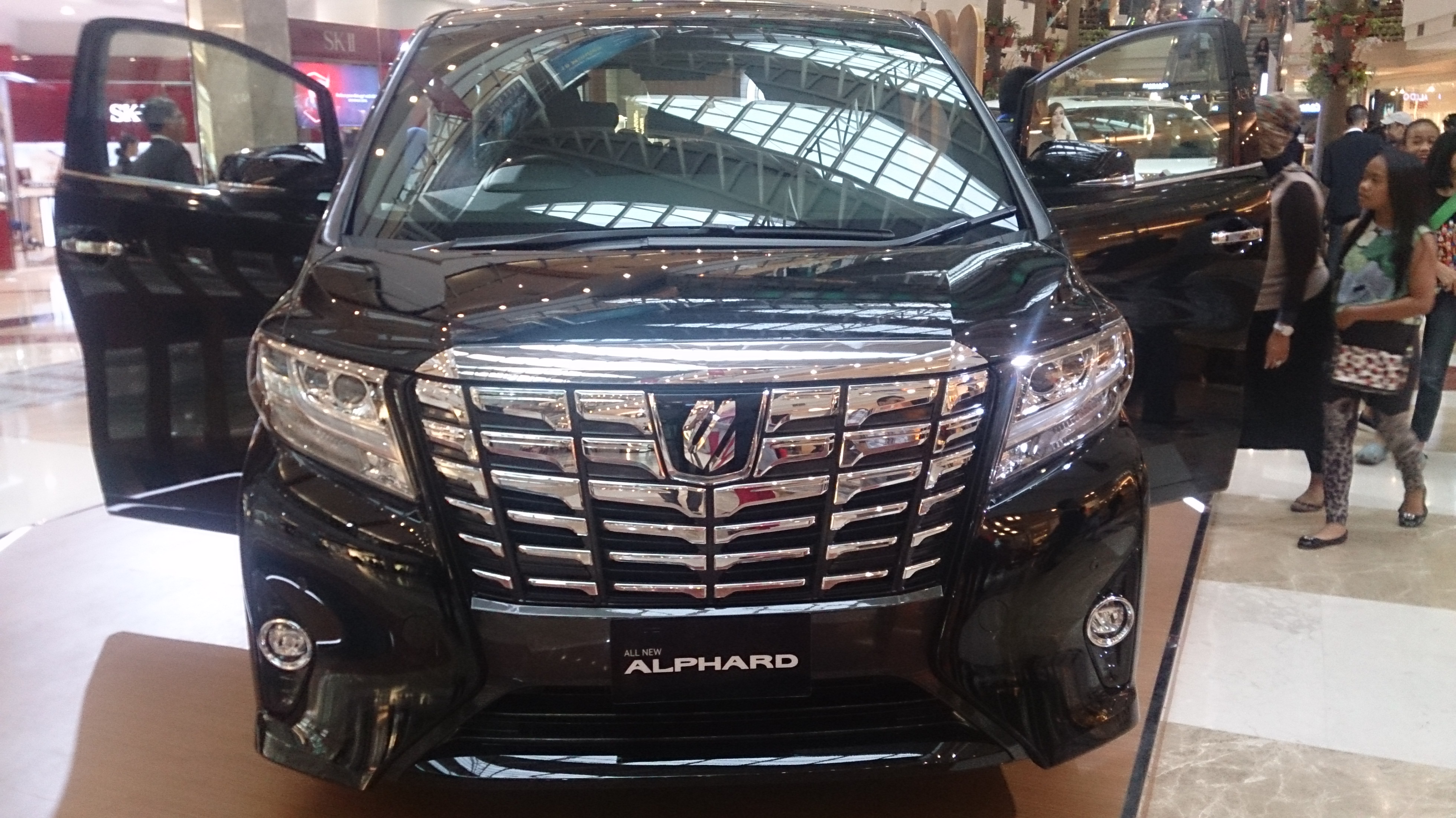 First Look All New Toyota Alphard 2015 Otoaxelngoceh