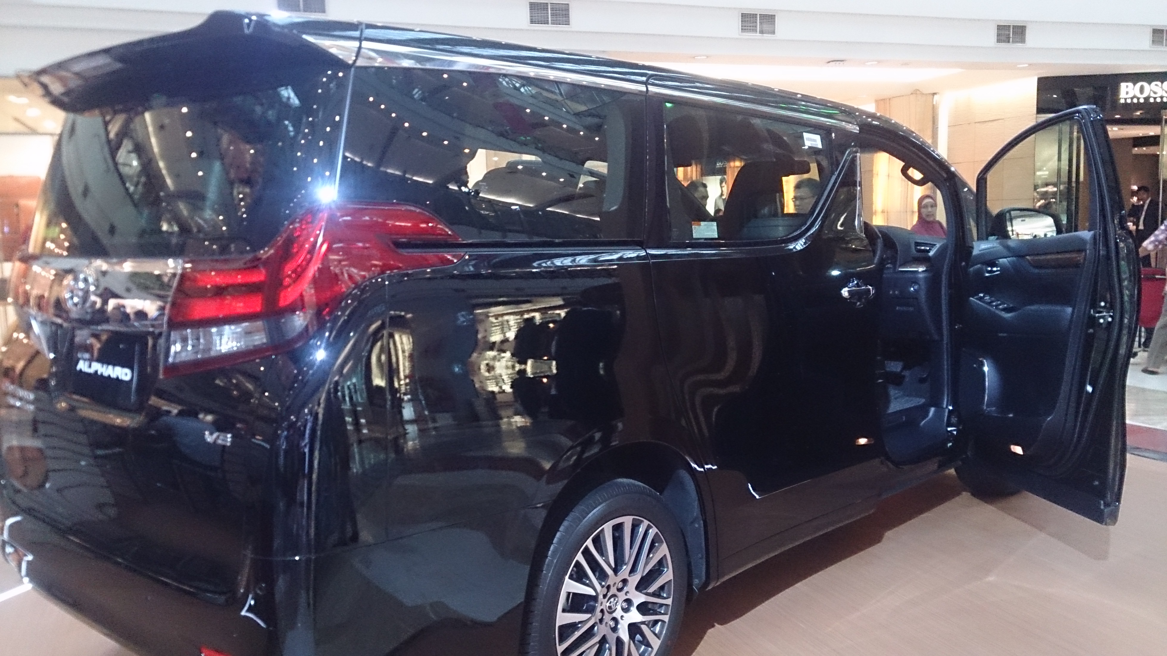 First Look All New Toyota Alphard 2019 otoaxelngoceh